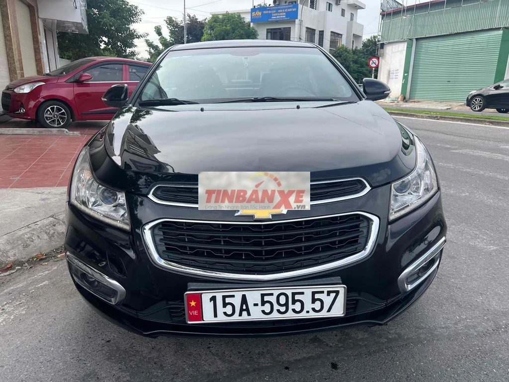 Chevrolet Cruze 2018 Đen 80000 km