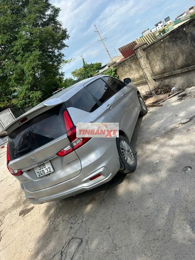 Suzuki Ertiga 2019 Số tự động màu Bạc