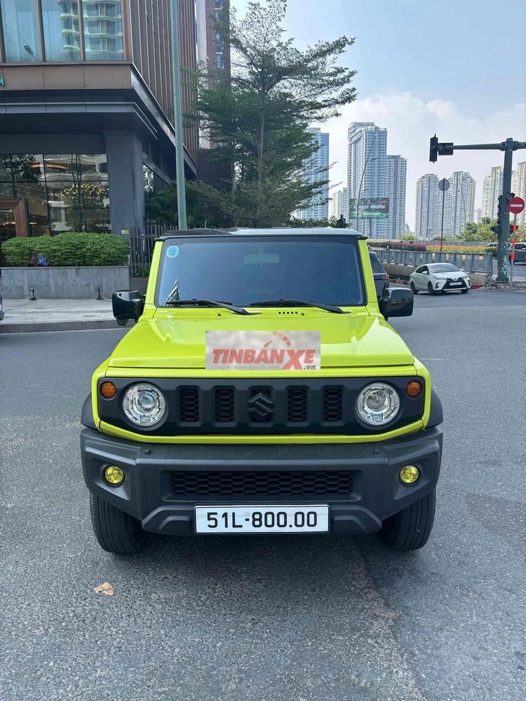 Suzuki Jimny 2025 Số tự động Vàng chanh