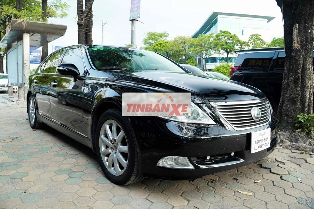 Lexus LS460L AWD 2008 Đen 86.000 km