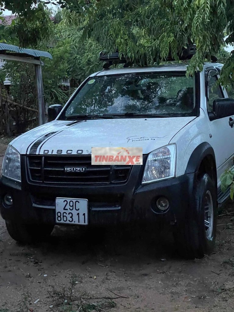 Isuzu D-Max Trắng Số sàn 5 chỗ