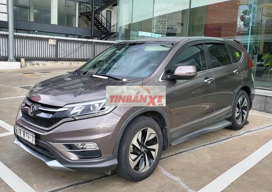 HONDA CR-V 2.4 AT, 2015 màu Titan, 1 đời chủ