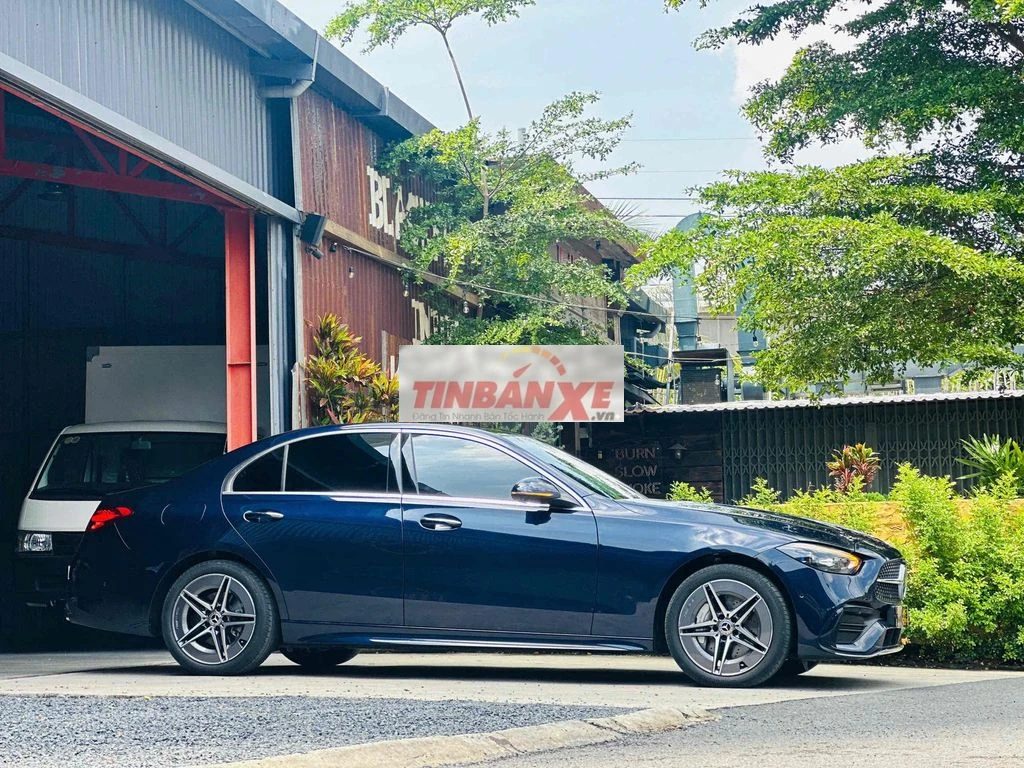 Mercedes-Benz C300 AMG V1 2022 Xanh 14.000km