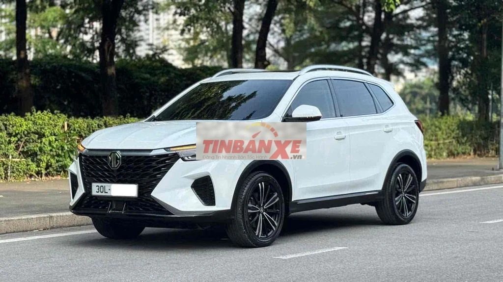 MG RX5 1.5T Std 2023 Trắng 38000 km cực mới, đẹp