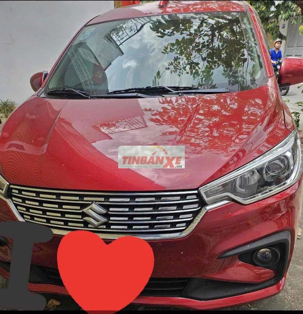 Suzuki Ertiga 7 chỗ Đỏ 80000 km