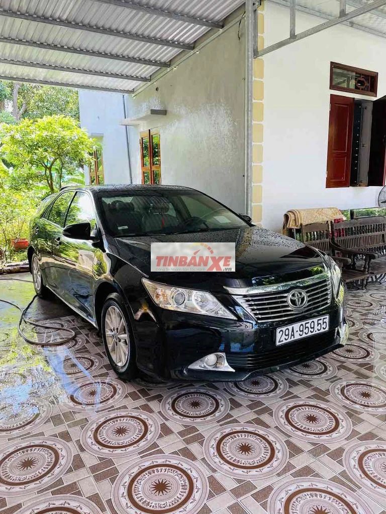 Toyota Camry 2.0 2013 Đen