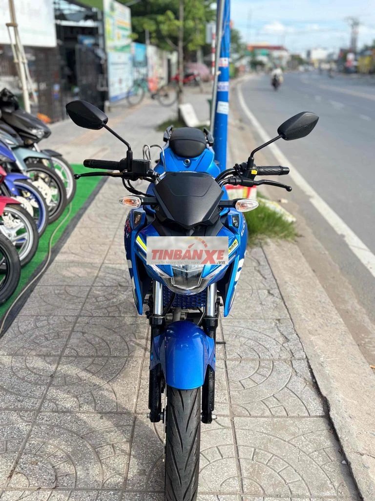 Suzuki GSX-S150 dk 2018 Xanh 3400km chưa tăng sên