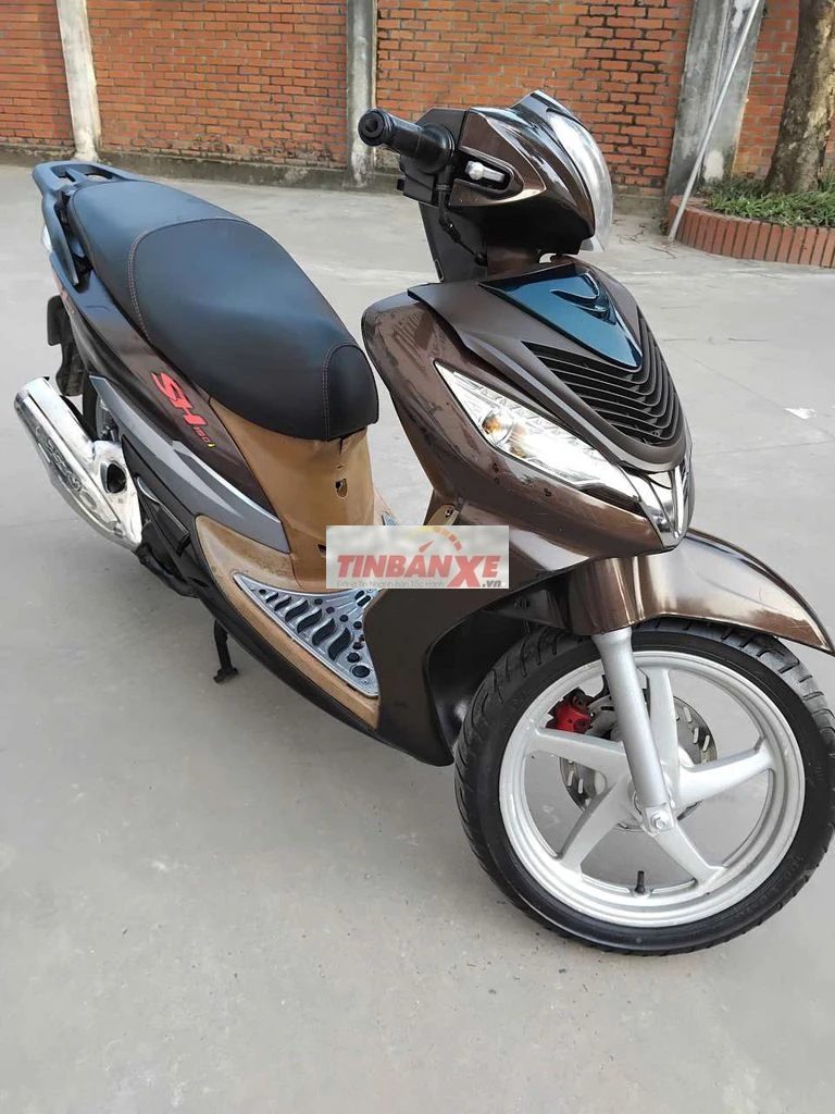 SYM Shark Nâu