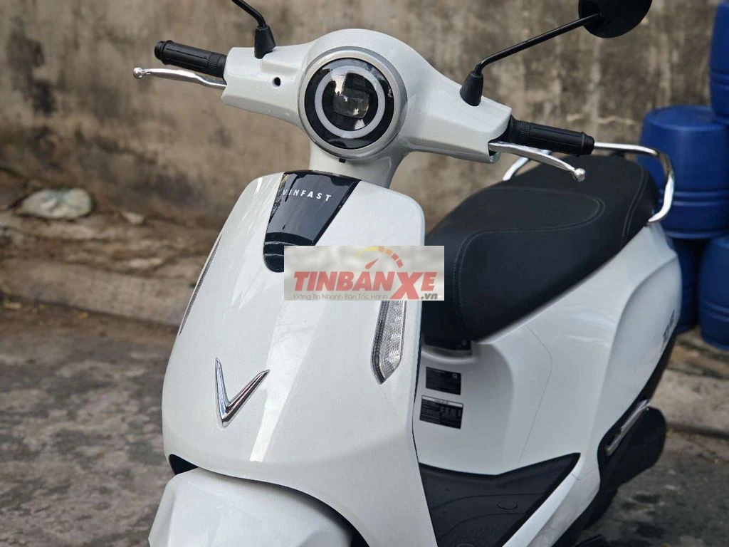 Xe máy điện VinFast Evo MAX Trắng mới 100%
