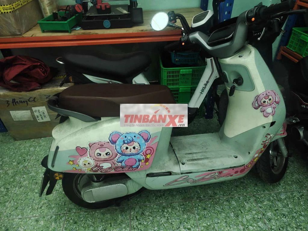 Xe điện Yadea Ocean Trắng Hư bình