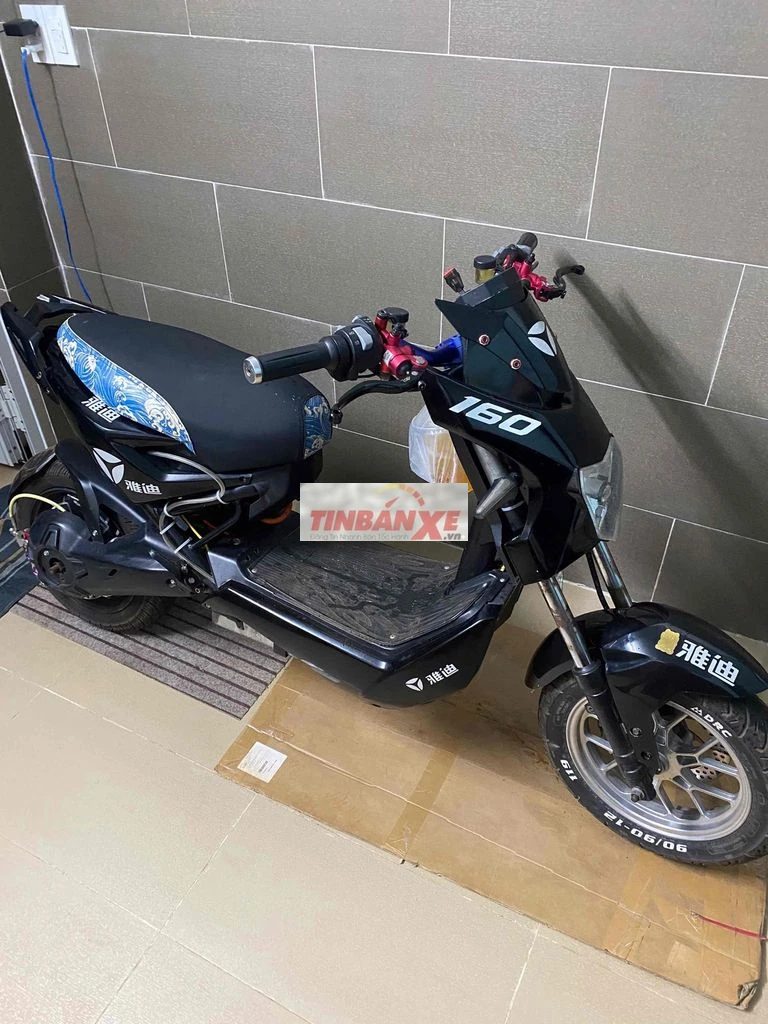 Xe máy điện Yadea Xmen Neo