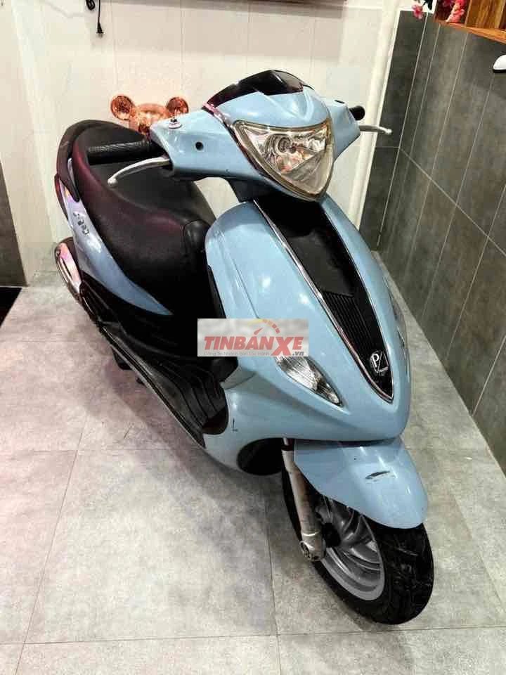 Piaggio Fly 125 Xanh Ý