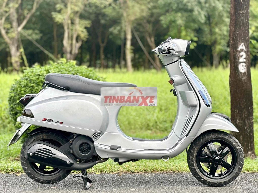 ✅✅vespa s125cc.bạc posche siêu keng.siêu đẹp