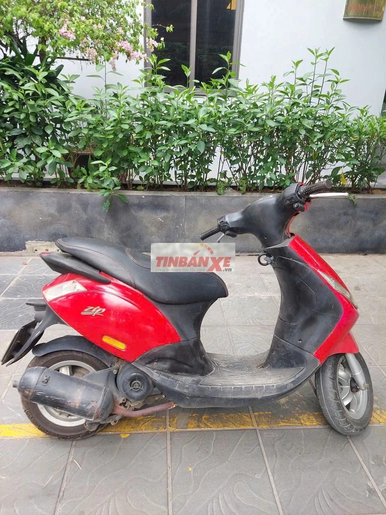Piaggio Zip màu Đỏ