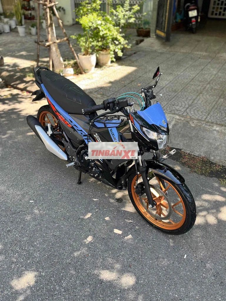 Suzuki Raider Đen, Xanh, Cam