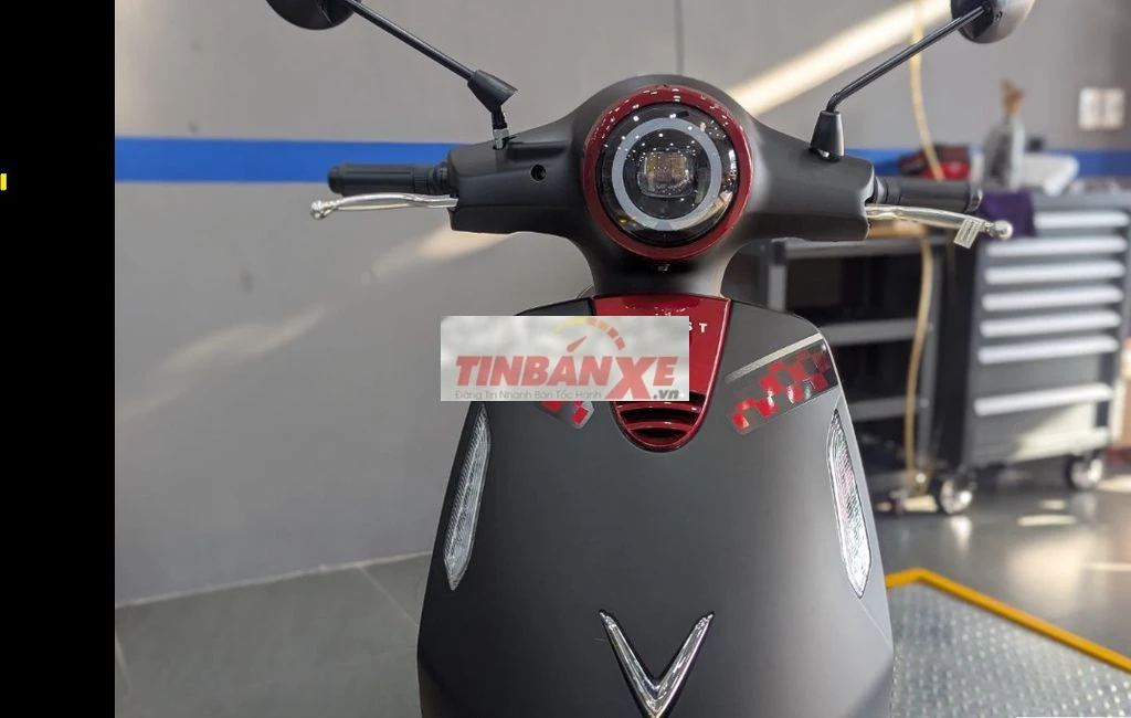 Xe máy điện Vinfast Evo lite Neo Đen