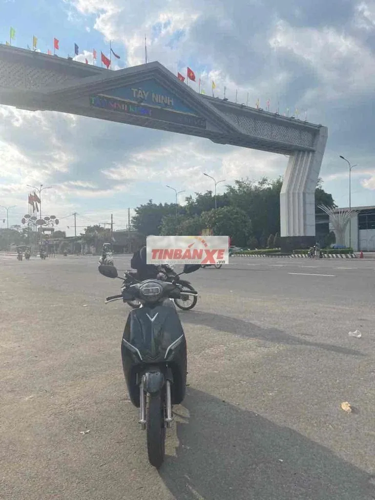 085b82c5e3a425124ec2621d530a32af-2989614711462632433.jpg