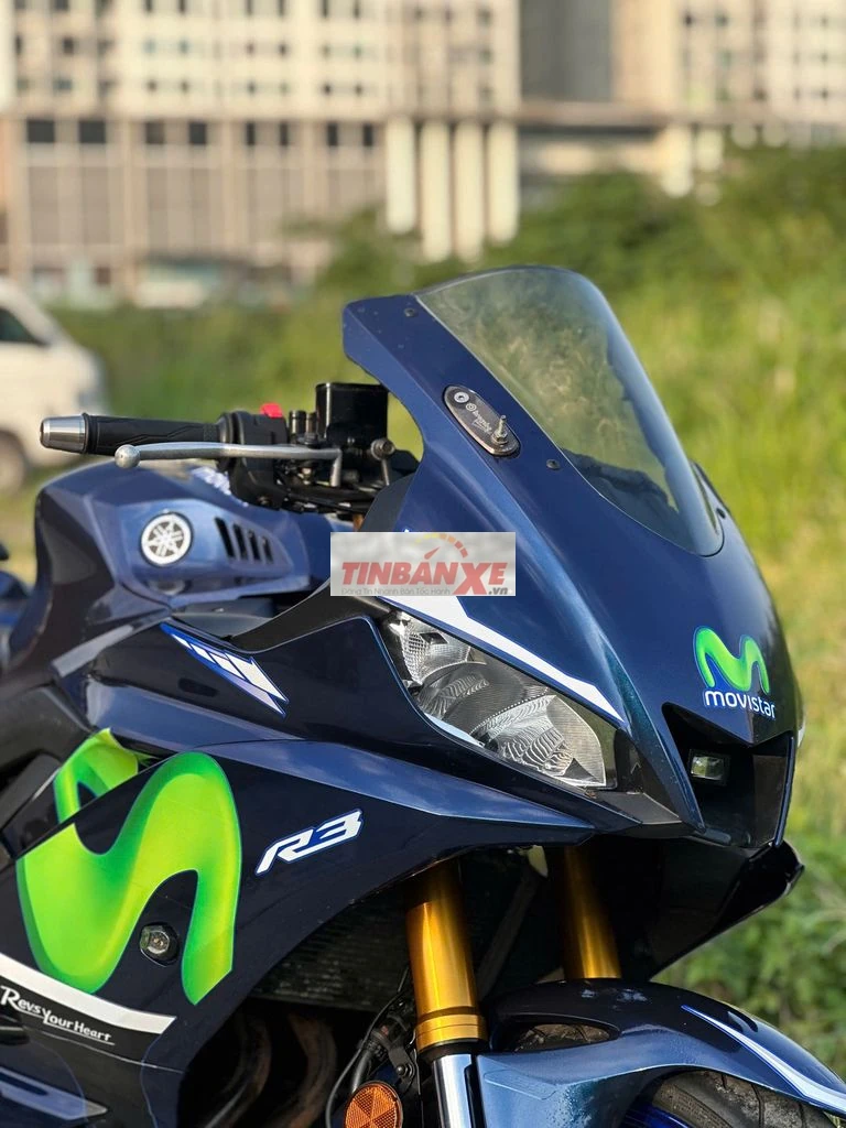 Yamaha R3 form mới 2025