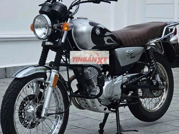 Yamaha YB125SP bánh căm siêu đẹp