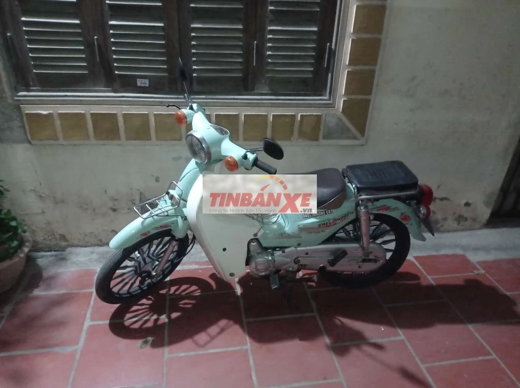 Xe máy Cúp 50cc Xanh ngọc Hà Nội