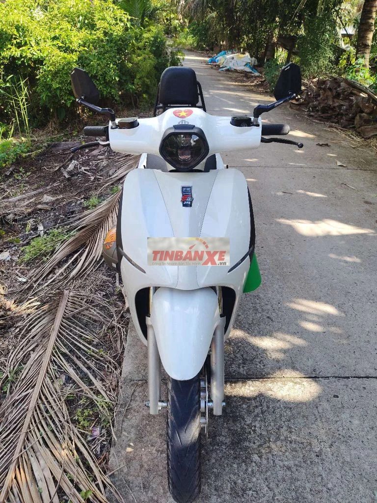 Xe máy điện Datbike Quantum S2 Trắng 9000 km
