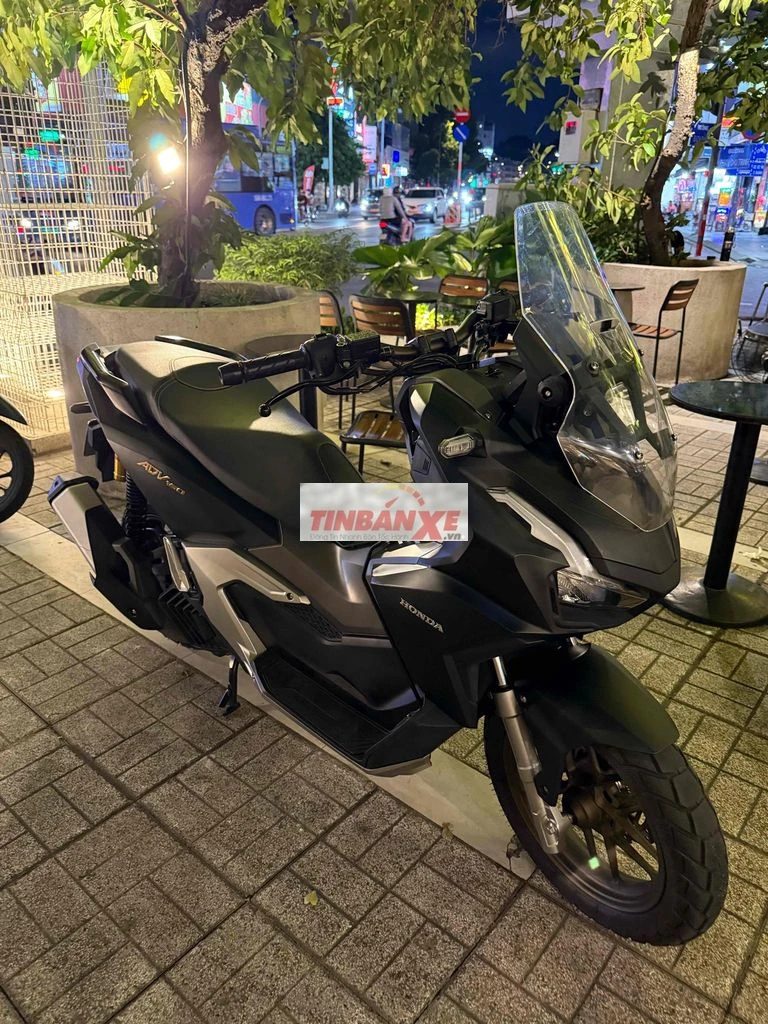 Honda ADV 150 Nhập khẩu màu Đen