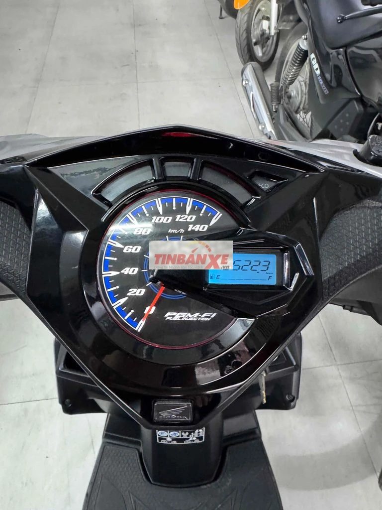 f177caed34f0e85a9b08528f2b36468a-2982471492556633728.jpg