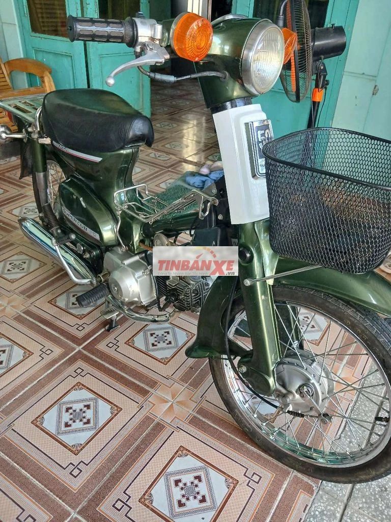Honda Super Cub Xanh Cổ điển