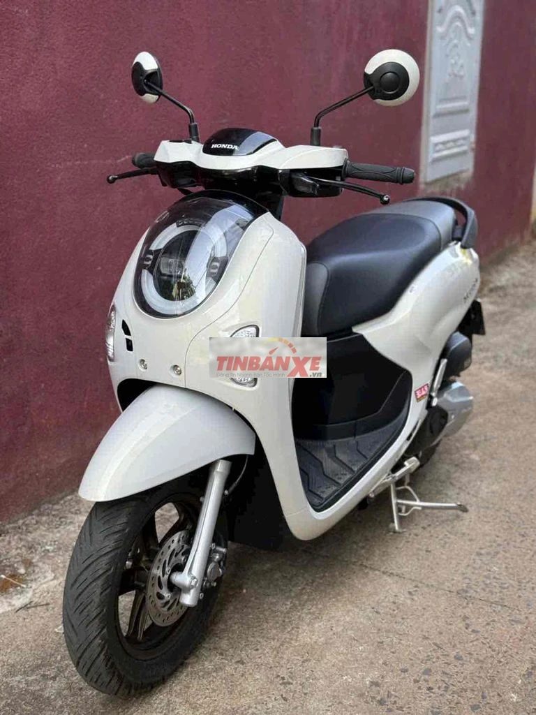 Honda Scoopy 2025 Trắng 500 km