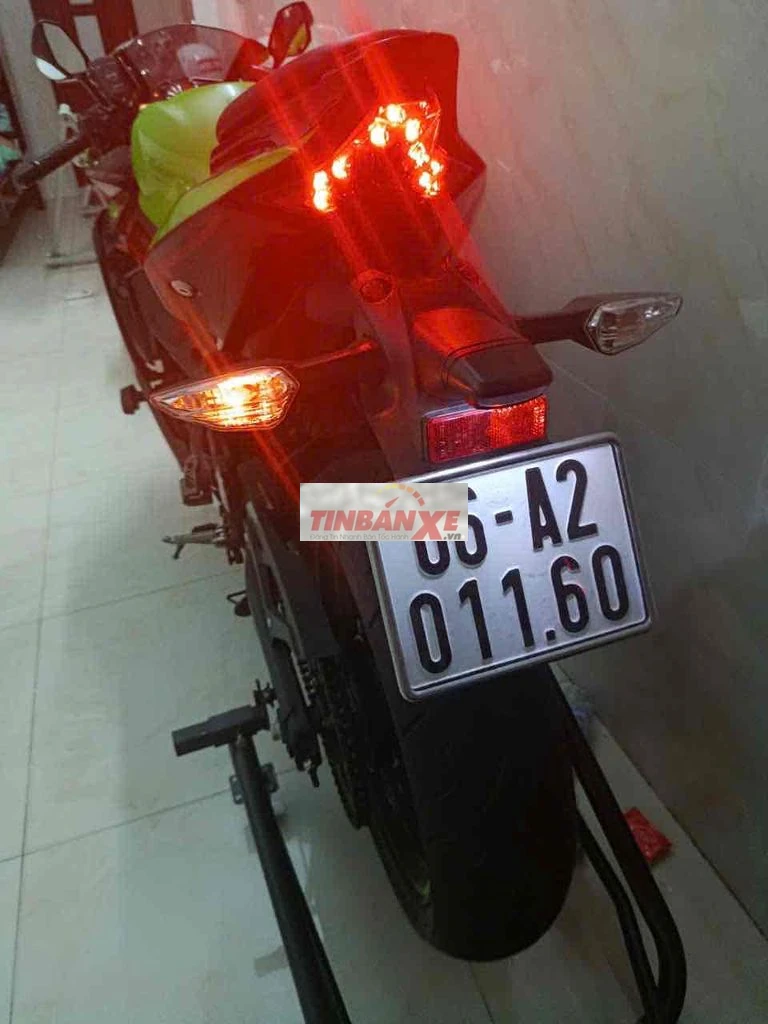 Kawasaki Ninja ZX25R 2022 Xanh đen 7940 km