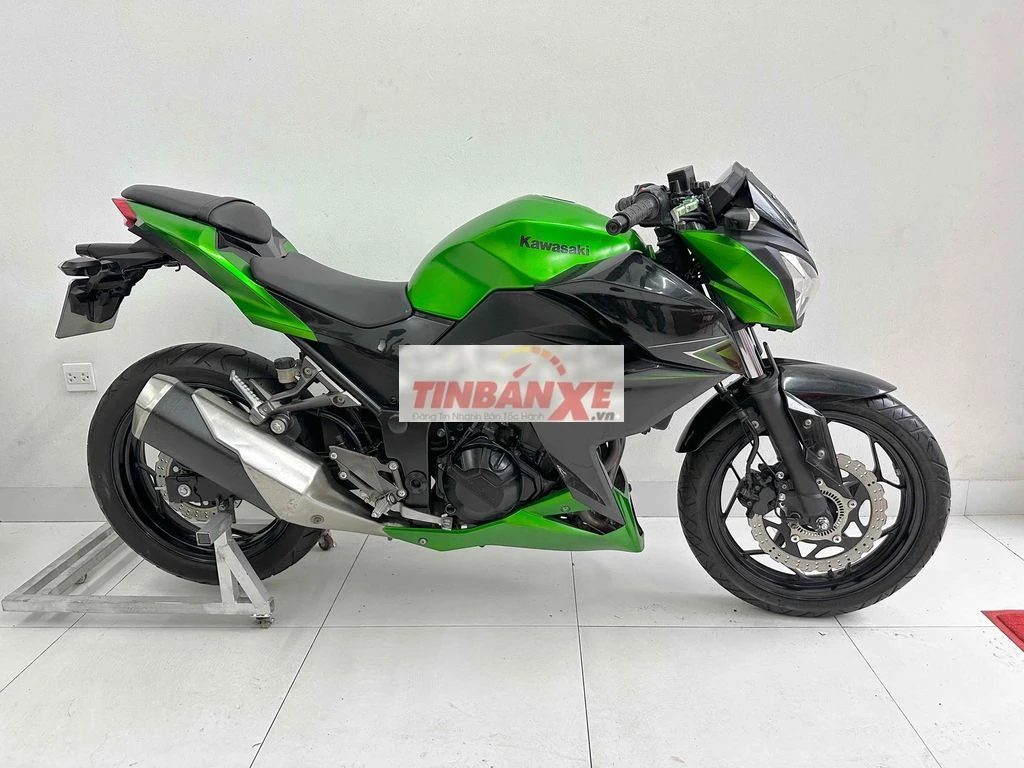 Z300 Màu Xanh - HT Trả Góp 0 Đồng Tại TẤN ĐẠT