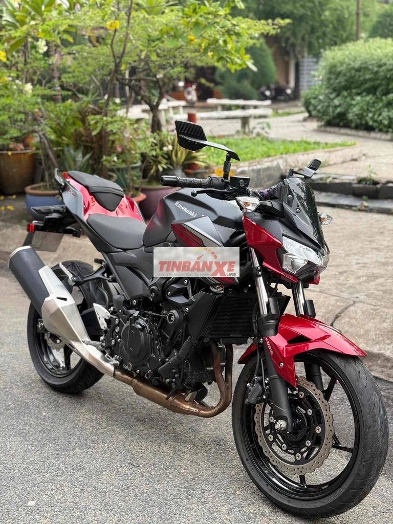 Kawasaki Z400 2023 1 chủ, odo lướt 7300 km, 9 chủ