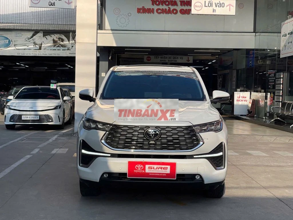 Innova Cross Hybrid 2024 - 38.755 km - Còn Giảm