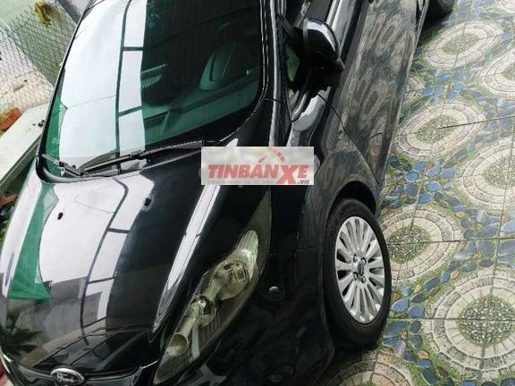 Ford Fiesta 2011 Số sàn 12340 km Đen