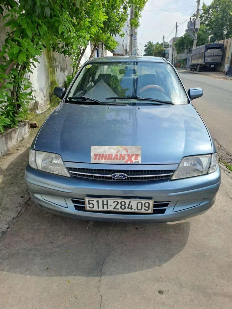Ford Laser 2001 Xanh Michelin
