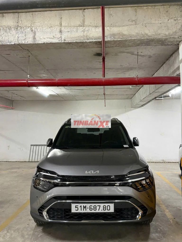 Kia Carens luxury 2025 tự động ivt xám <1000 km