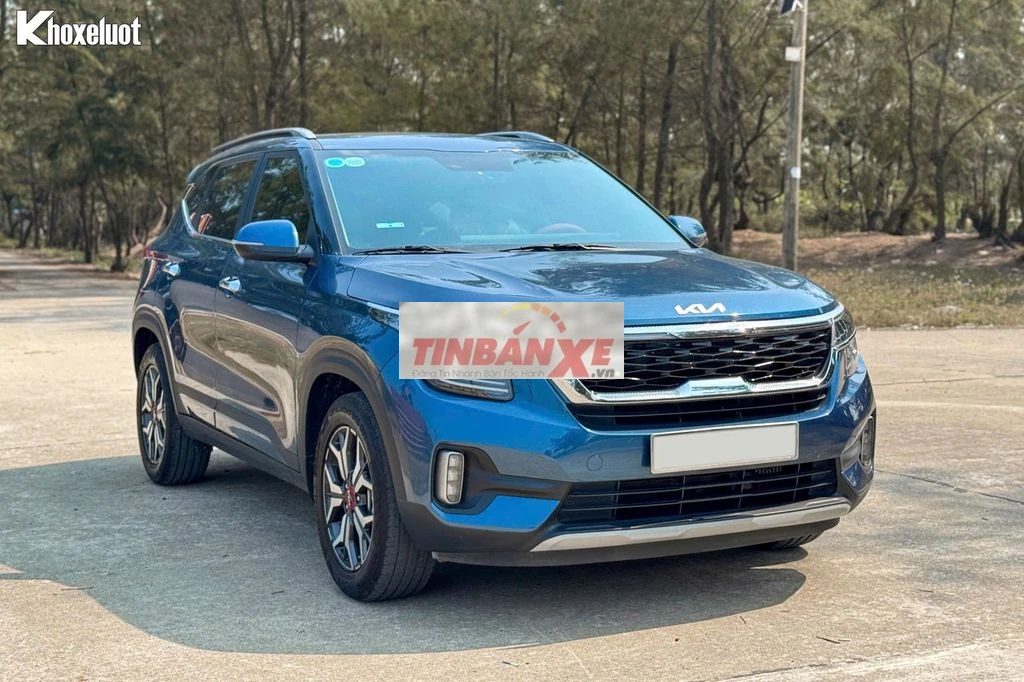 Kia Seltos Premium 2023 Xanh 19000 km