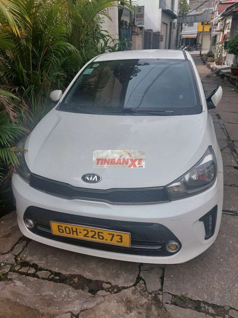 Kia Soluto Luxury 2020 30.000 km Trắng
