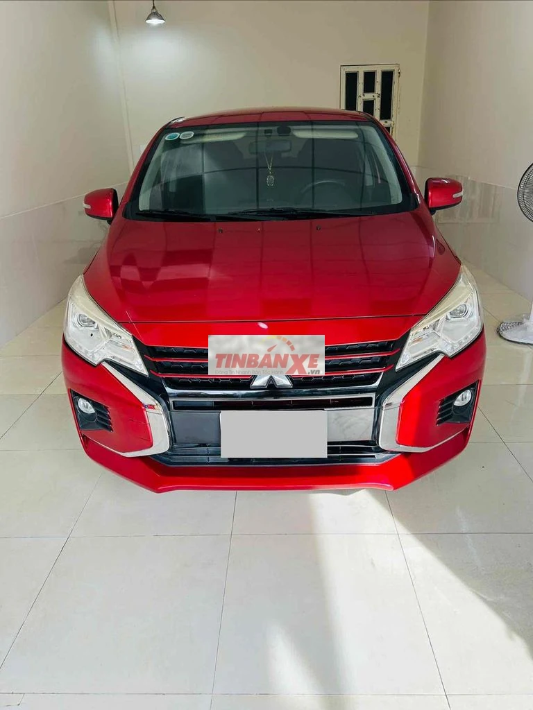Attrage Premium CVT 2023 . 5 vỏ zin còn theo xe