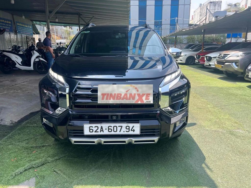 Mitsubishi Xpander Cross 2024 Đen