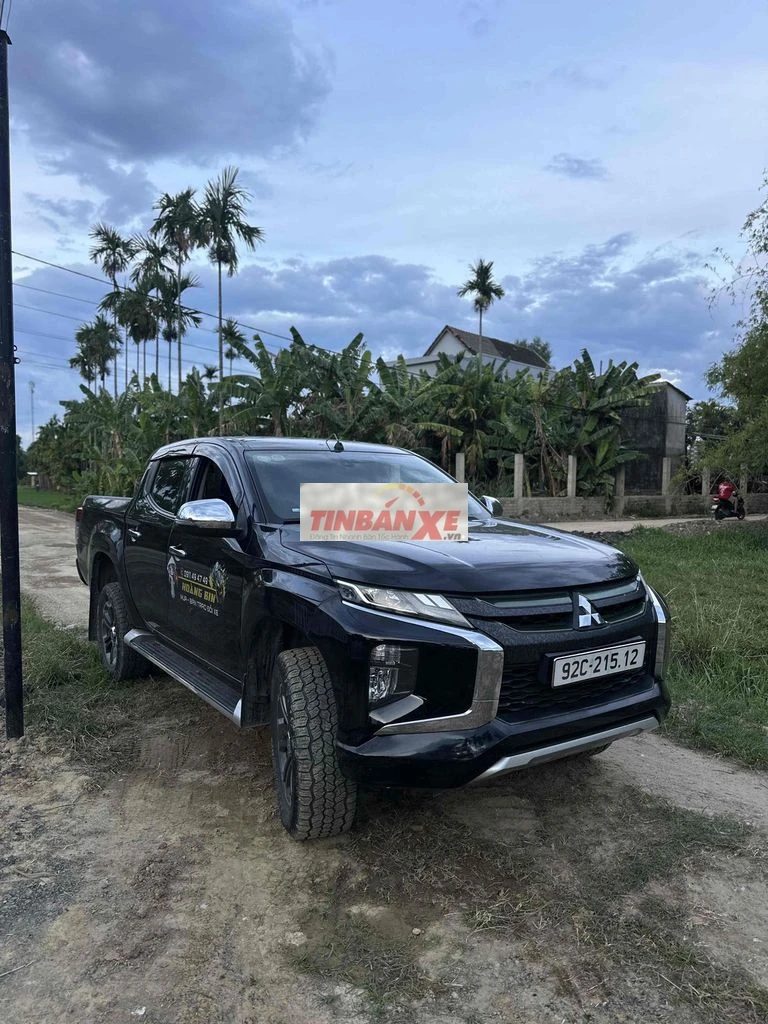 Mitsubishi Triton 2019 Full 1 cầu Đen