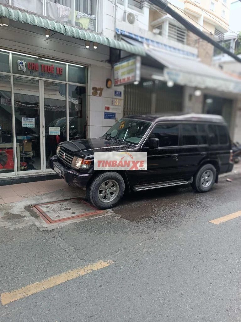 Mitsubishi Pajero SUV V32 ĐKiểm MỨC 3 30/11/2026