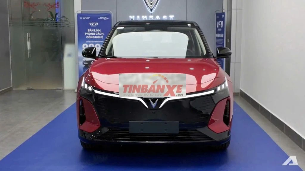 Vinfast VF8 giá cọc tiên phong chỉ 759tr