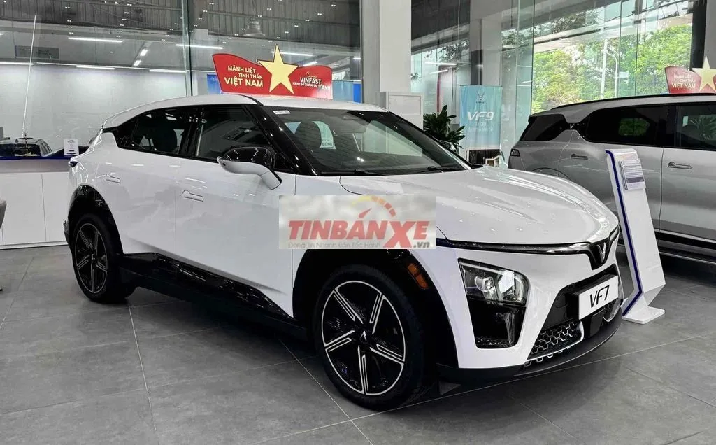 Xe điện Vinfast VF7 plus, đưa trước 100tr nhận xe🚘