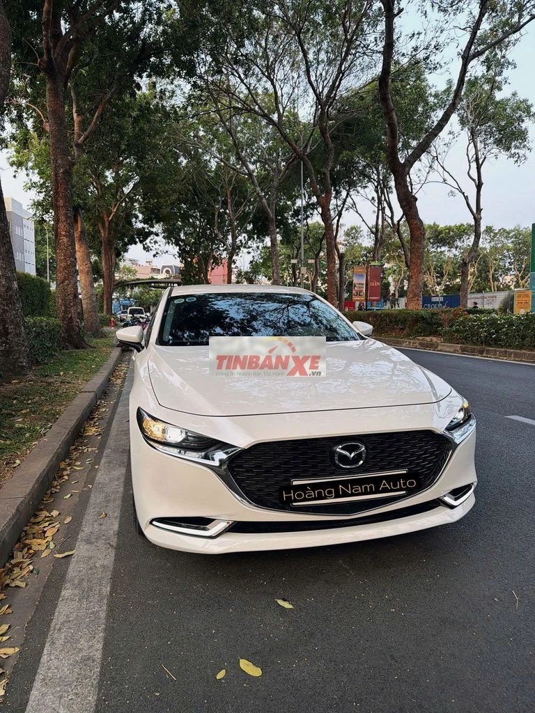 Mazda 3 2024 1.5L Luxury - 21000 km