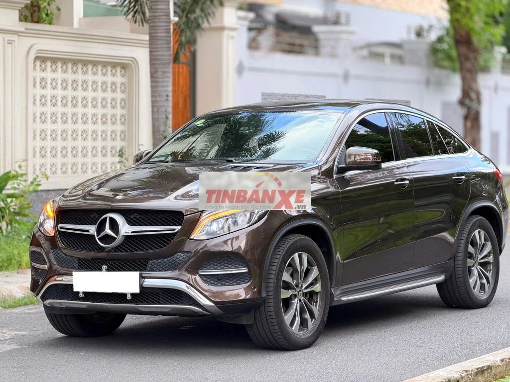 Mercedes-Benz GLE400 4Matic Coupe đi HƠN GLC nhiều