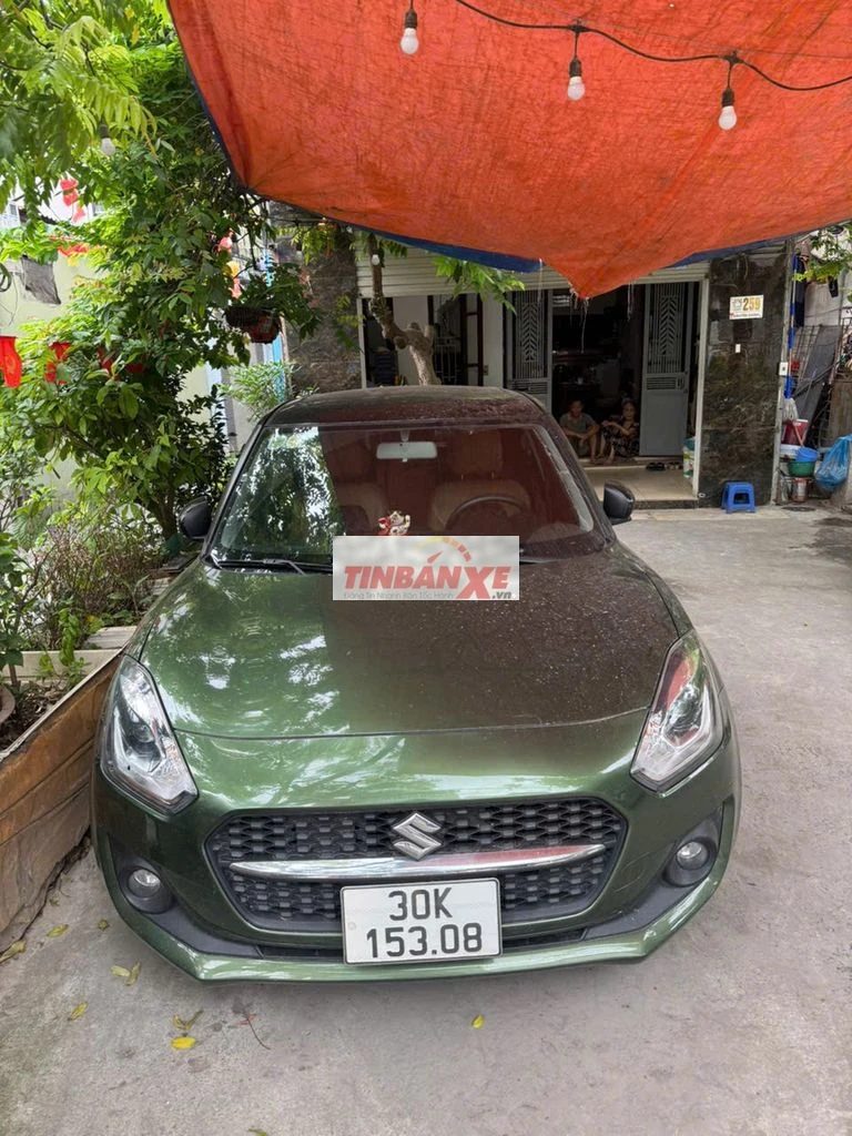 Suzuki Swift 2022 Xanh rêu Nhập khẩu