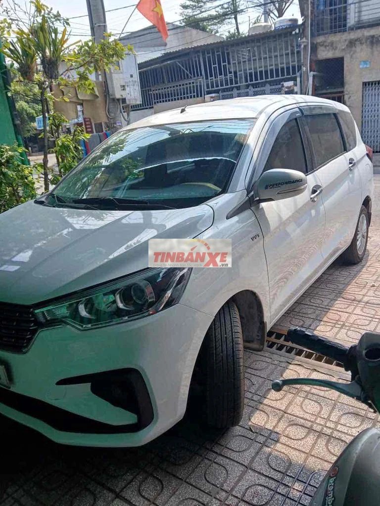 Suzuki Ertiga GLX 4AT 2019 Trắng Indonesia