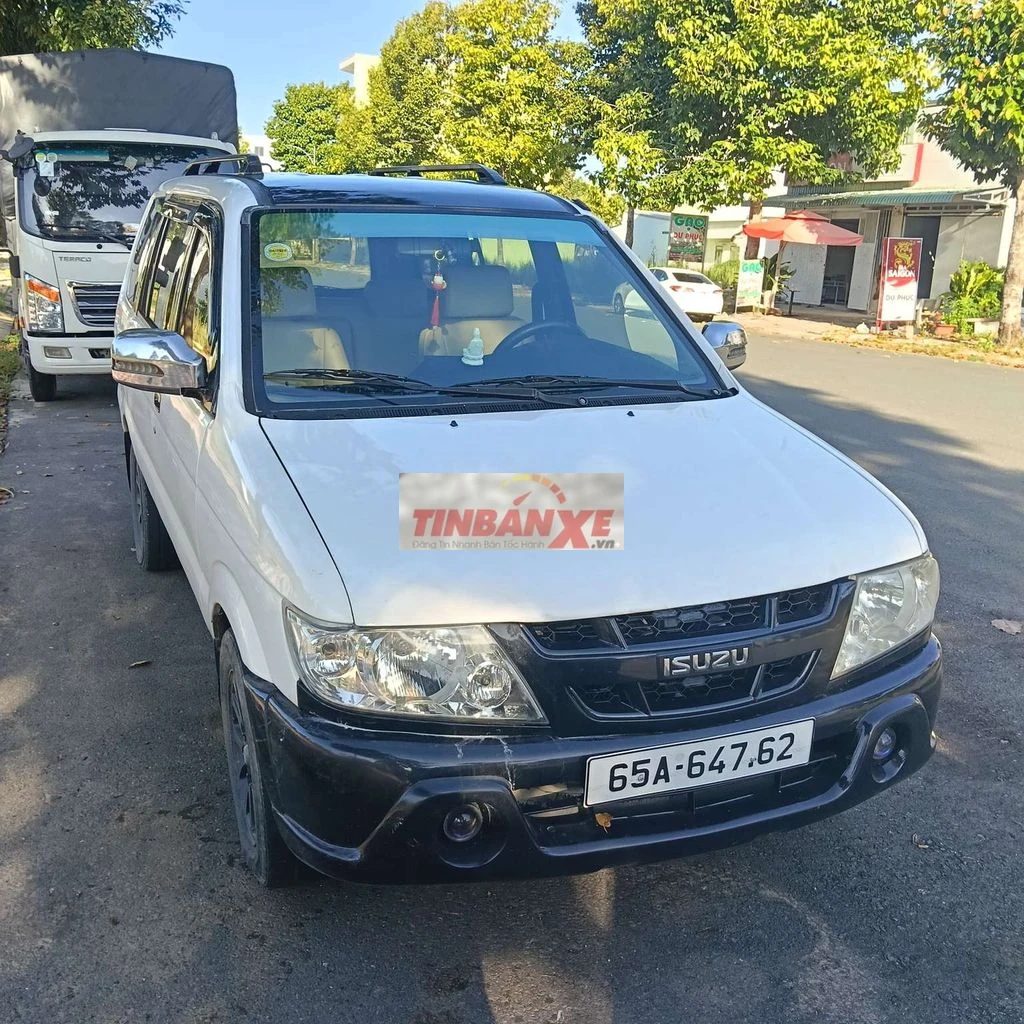 Isuzu 7 chỗ Dầu 2008 Trắng