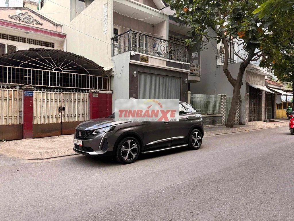 Peugeot 3008 2023 Xám 39.990 km